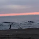 Hostal Playa Descalzo