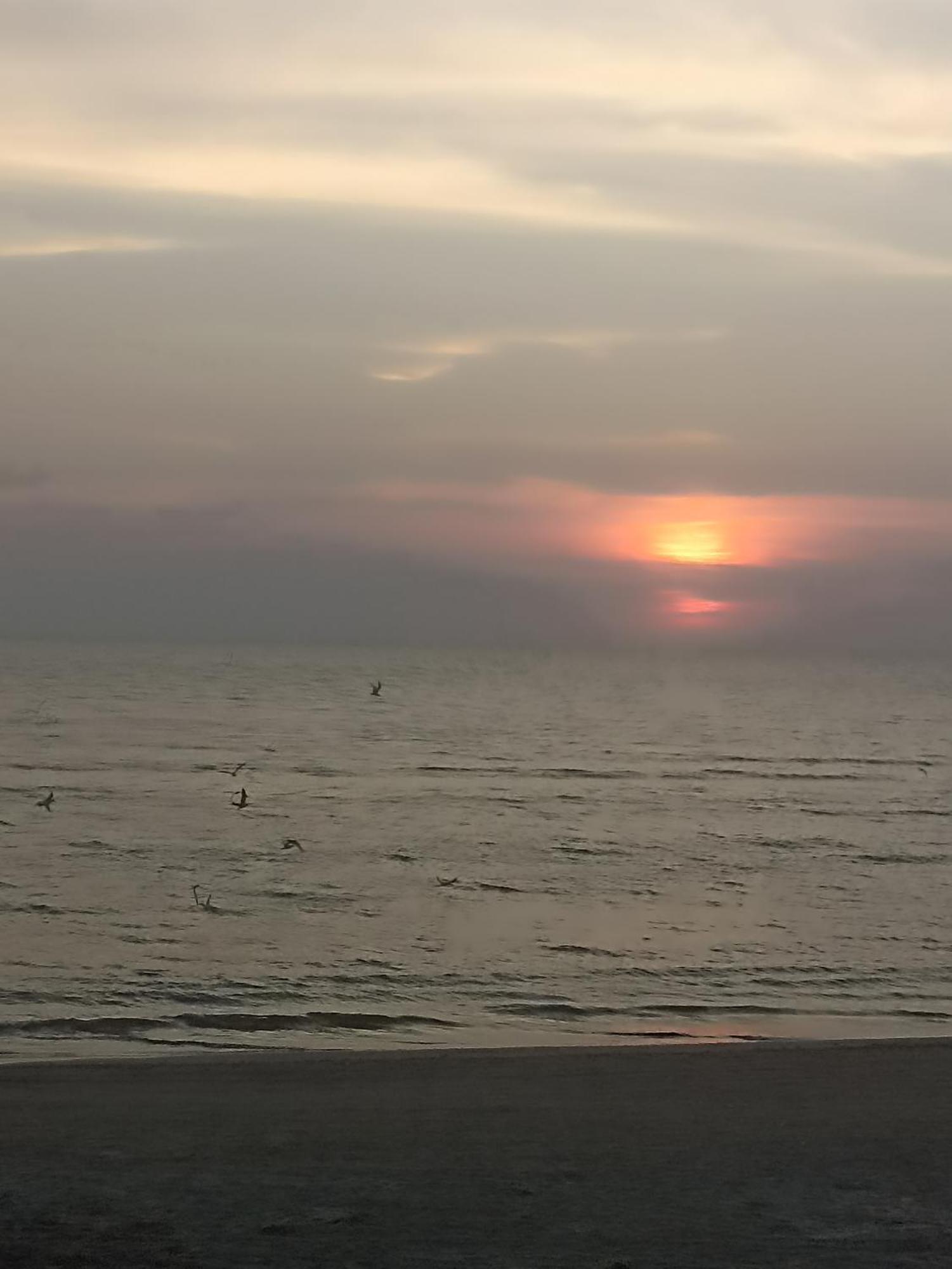 Playa Descalzo *